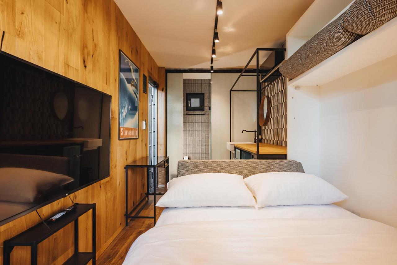 City Glamping By One66 Hotel リュブリャナ エクステリア 写真